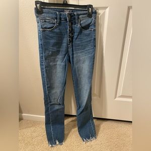 Abercrombie & Fitch Simone High Rise Ankle Jeans